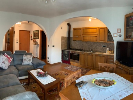 Restructured flat, 3 bedrooms - close to Fiera di Primiero